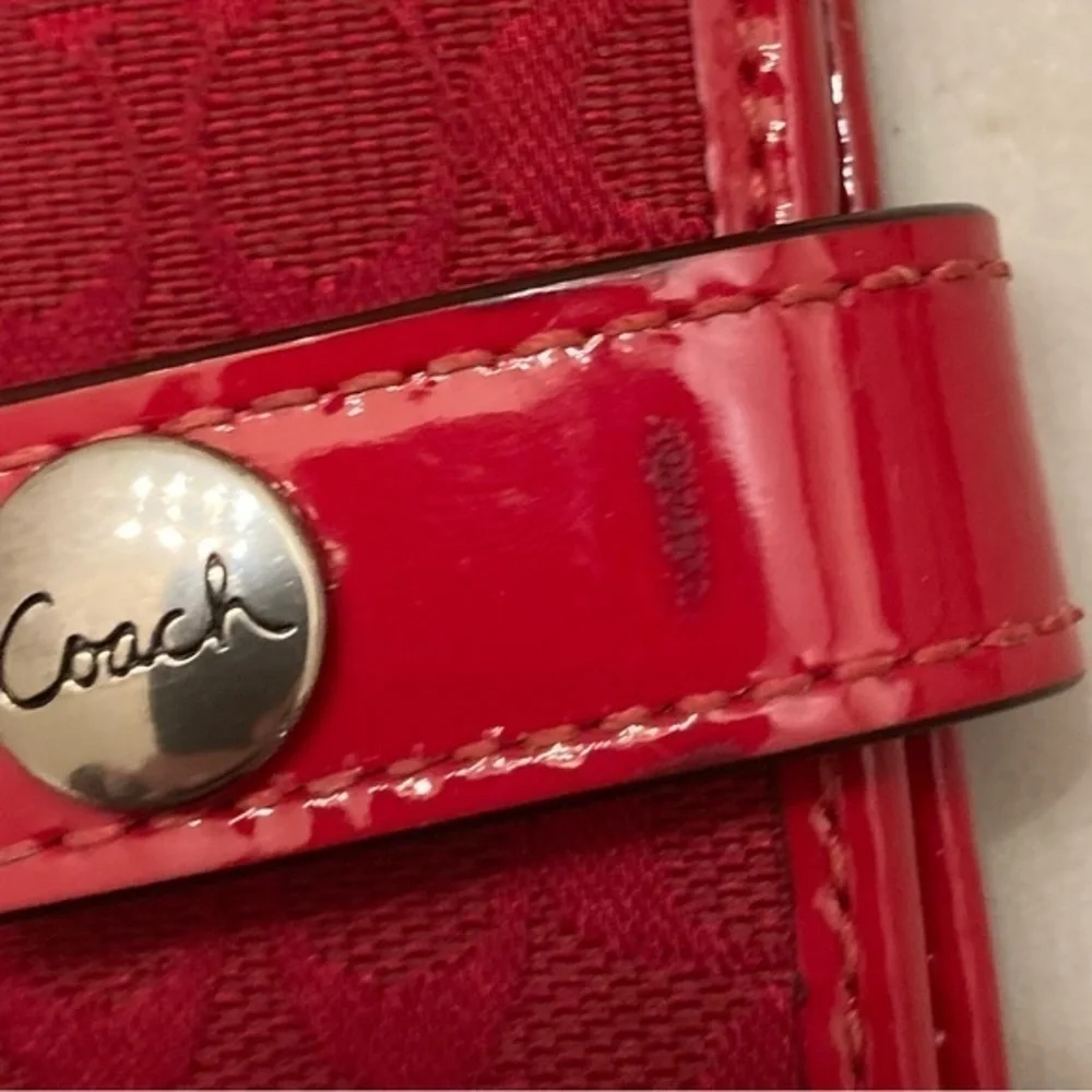 Coach rare vintage y2k red signature mini c slim bifold wallet